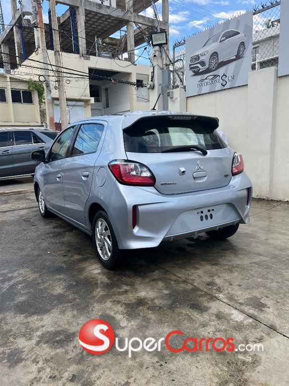 2022 Mitsubishi Motors Mirage Coupe — foto 3 / 8