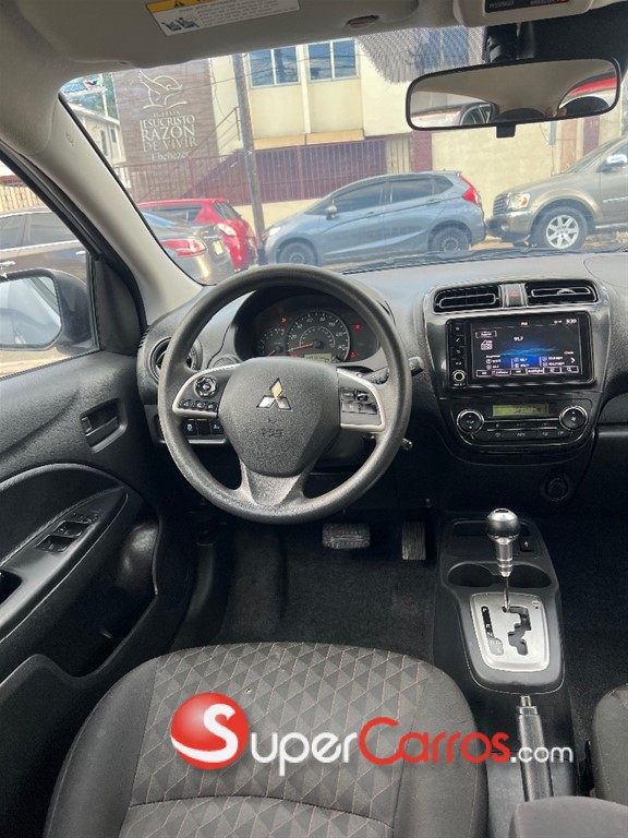 2022 Mitsubishi Motors Mirage Coupe — foto 5 / 8