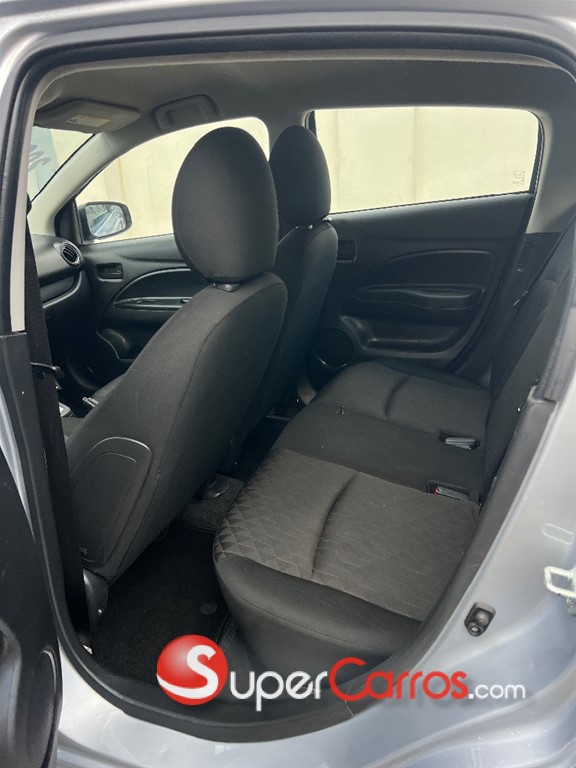 2022 Mitsubishi Motors Mirage Coupe — foto 7 / 8