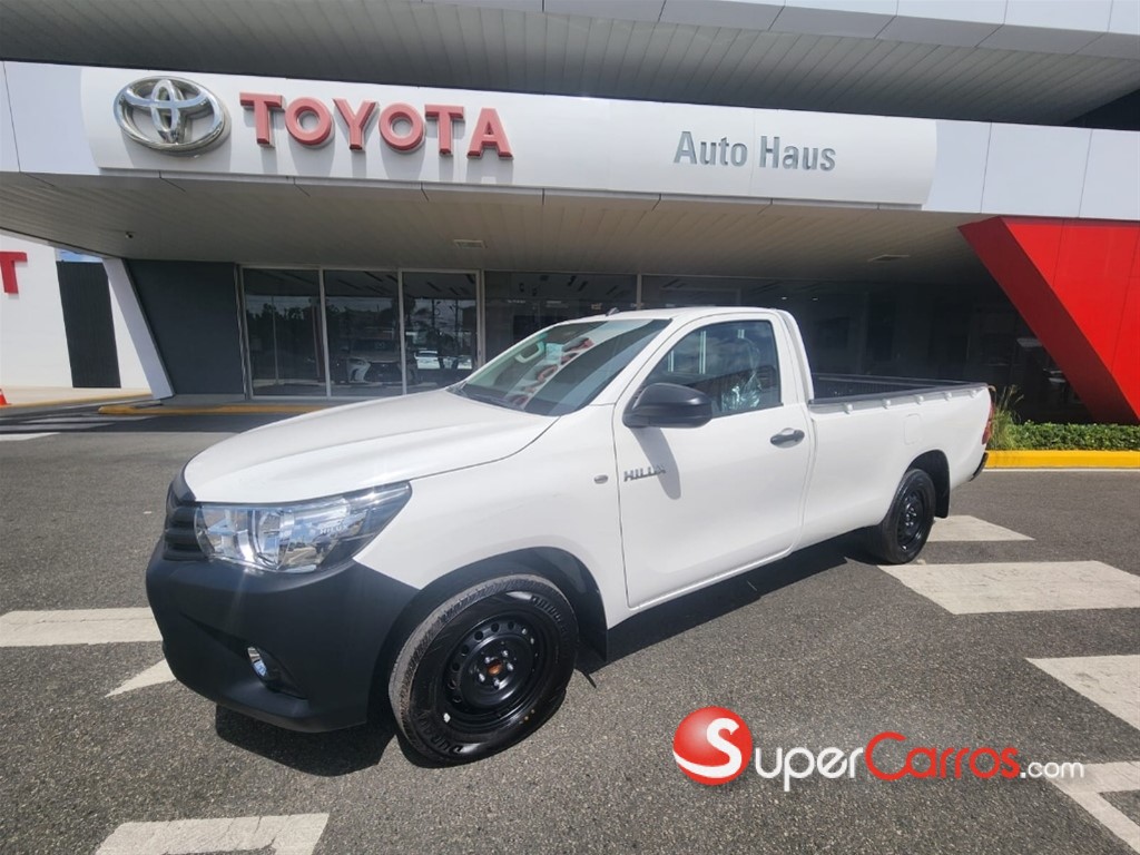 2025 Toyota Hilux