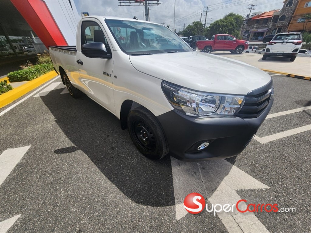 2025 Toyota Hilux — foto 3 / 10