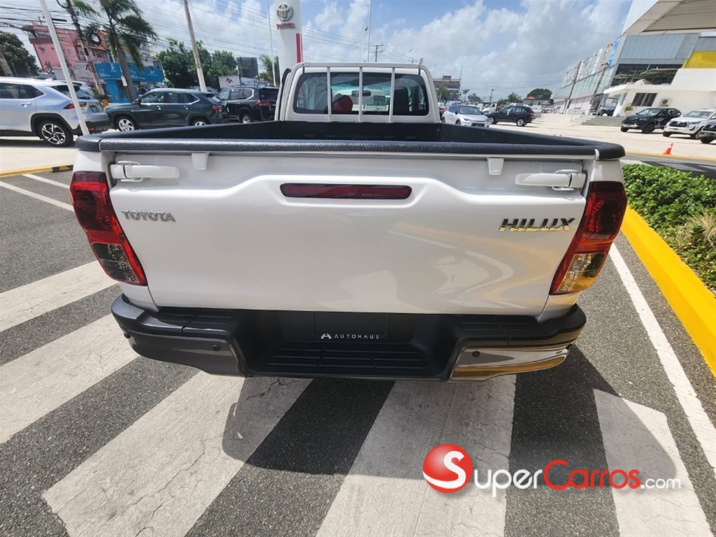 2025 Toyota Hilux — foto 6 / 10