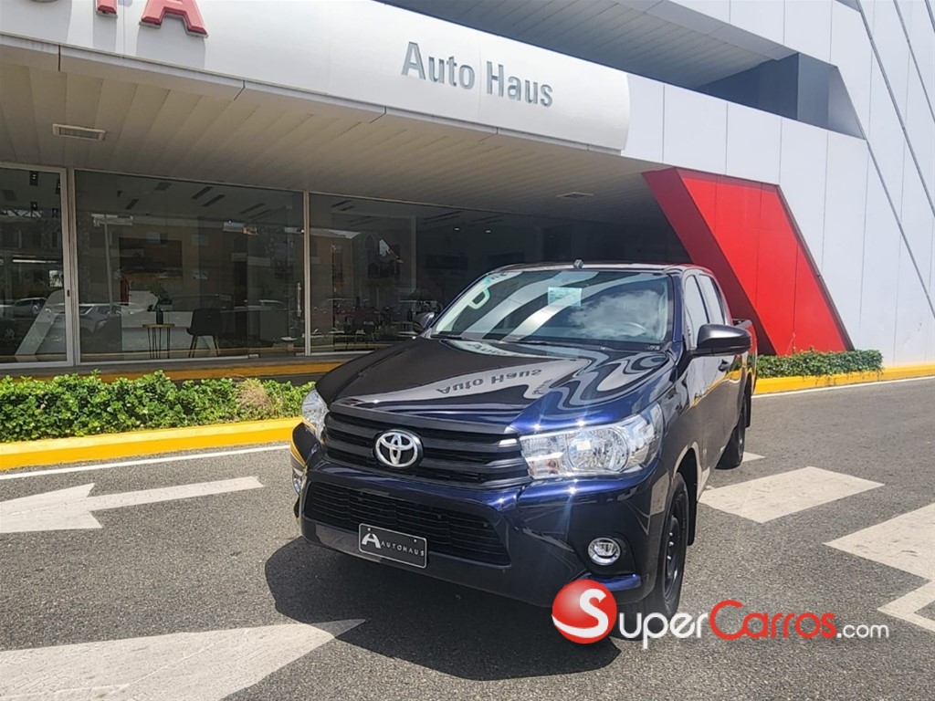 2025 Toyota Hilux