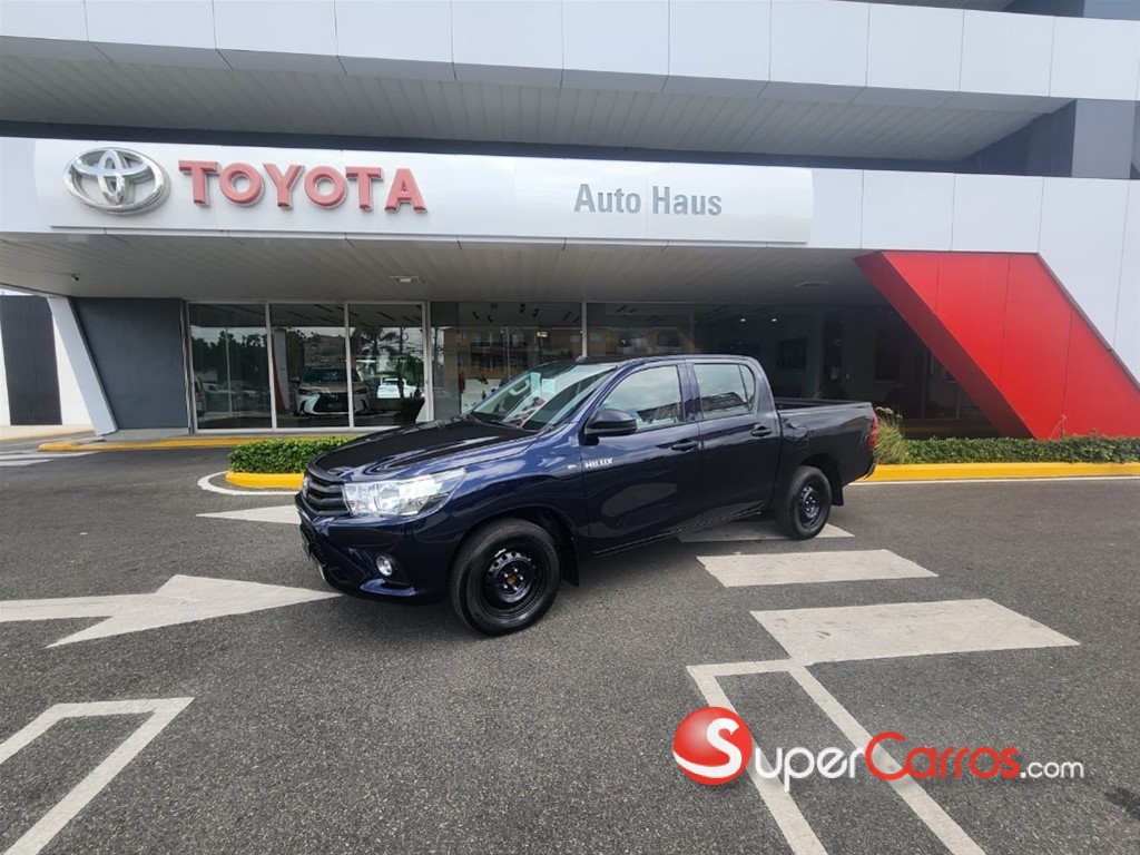 2025 Toyota Hilux — foto 3 / 9