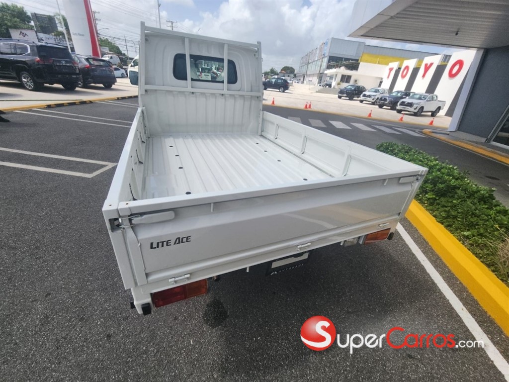 2025 Toyota Lite-Ace Pick Up — foto 2 / 10