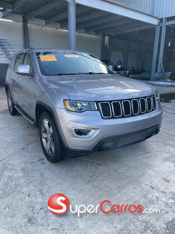 2017 Jeep Grand Cherokee — foto 2 / 11