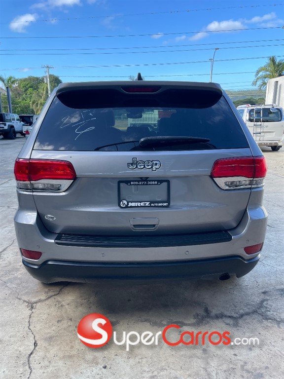 2017 Jeep Grand Cherokee — foto 5 / 11