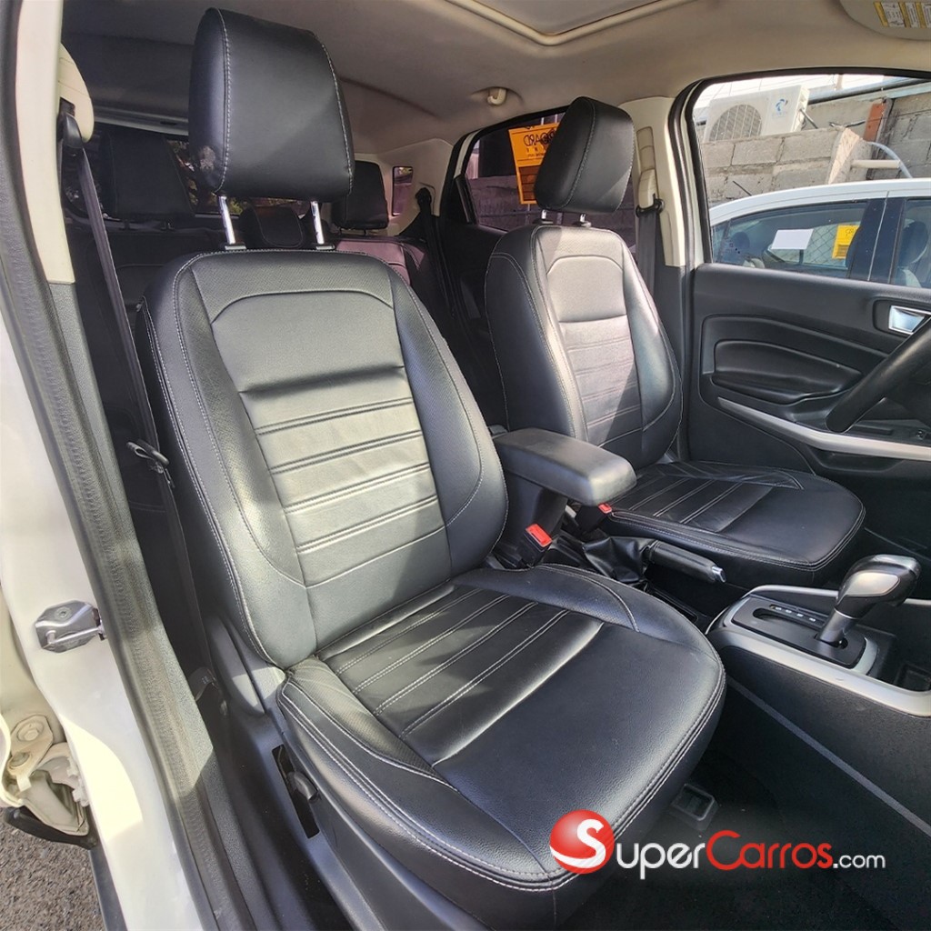 2020 Ford Eco Sport Platinium — foto 7 / 10