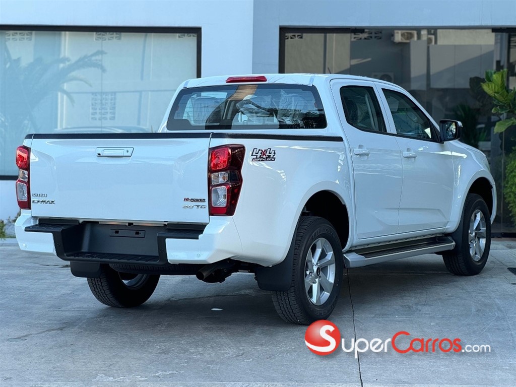 2026 Isuzu DMAX — foto 2 / 7