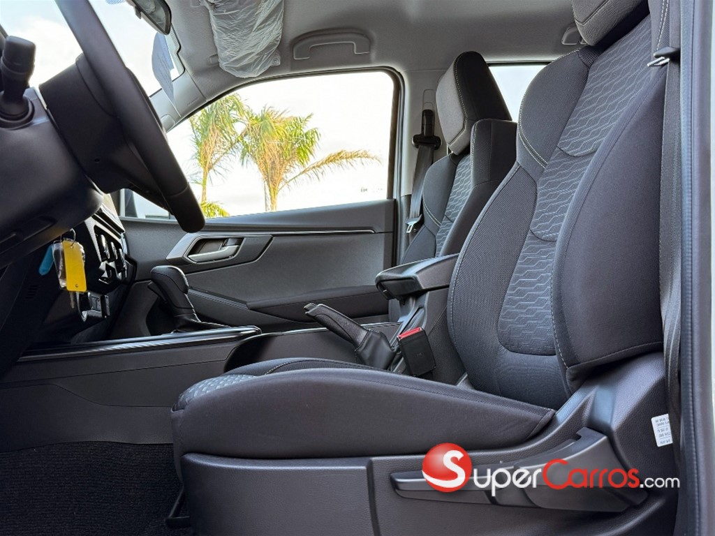 2026 Isuzu DMAX — foto 4 / 7