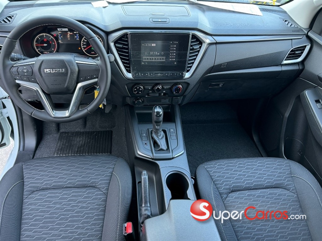 2026 Isuzu DMAX — foto 5 / 7