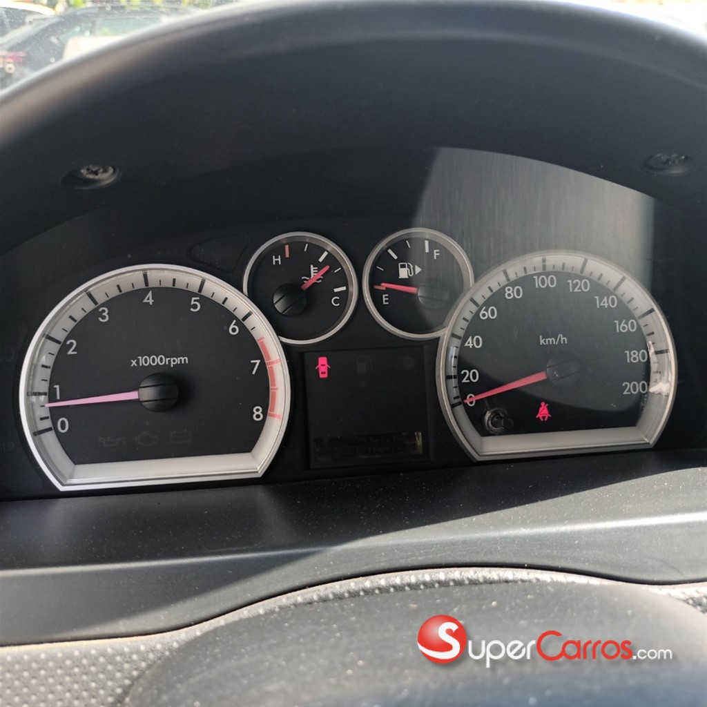 2010 Chevrolet Aveo LT — foto 8 / 12