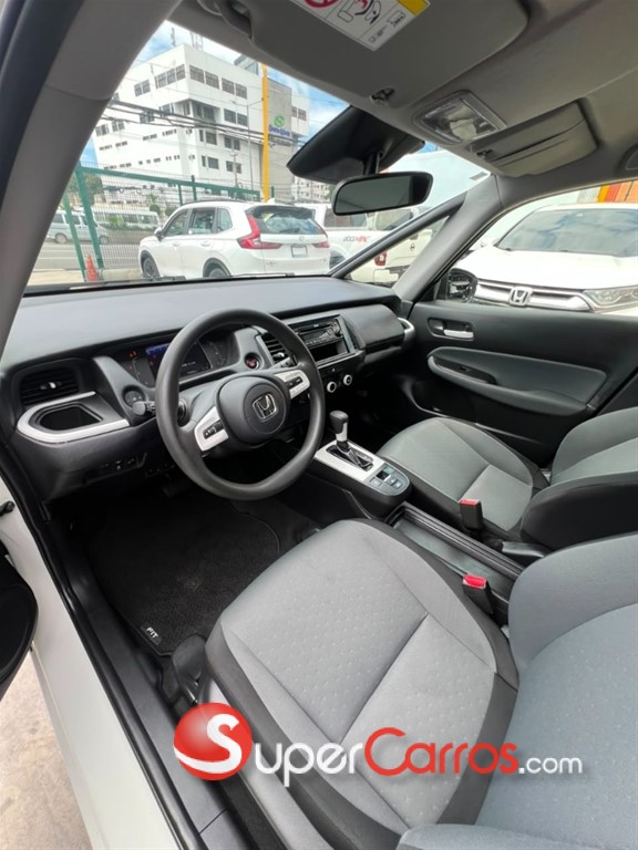 2020 Honda Fit — foto 5 / 12