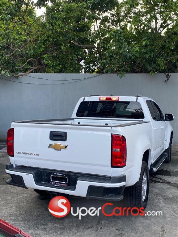 2018 Chevrolet Colorado LT — foto 8 / 10