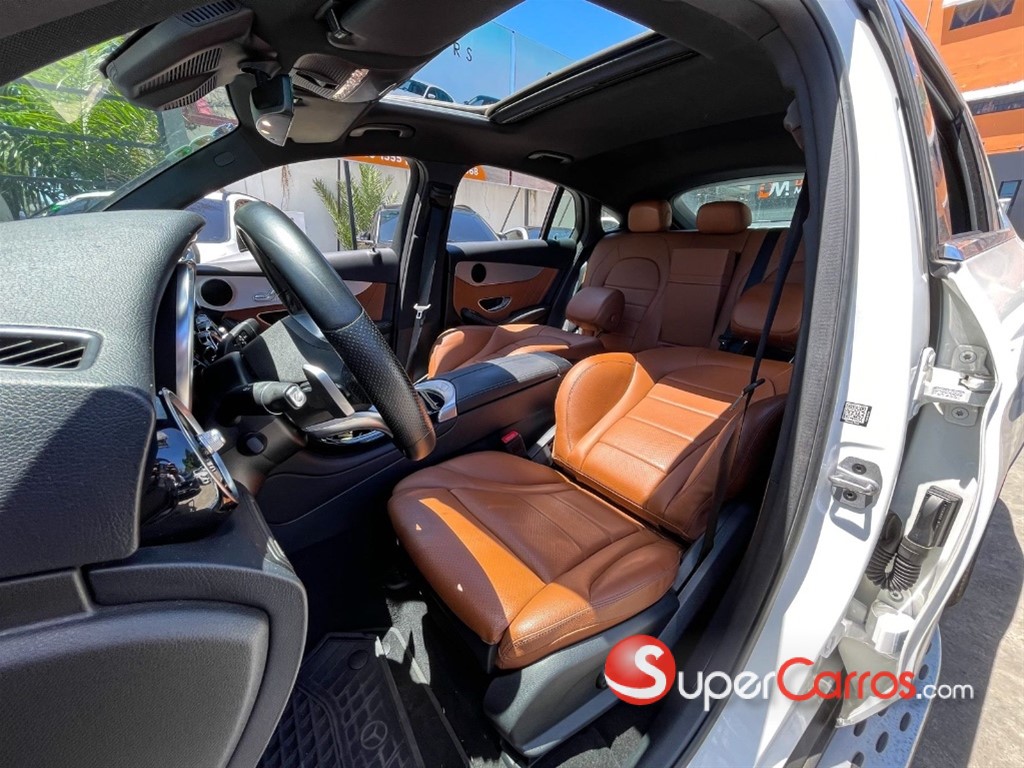 2021 Mercedes-Benz Clase GLC 200 Coupe — foto 6 / 12