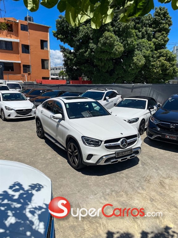2021 Mercedes-Benz Clase GLC 200 Coupe — foto 8 / 12