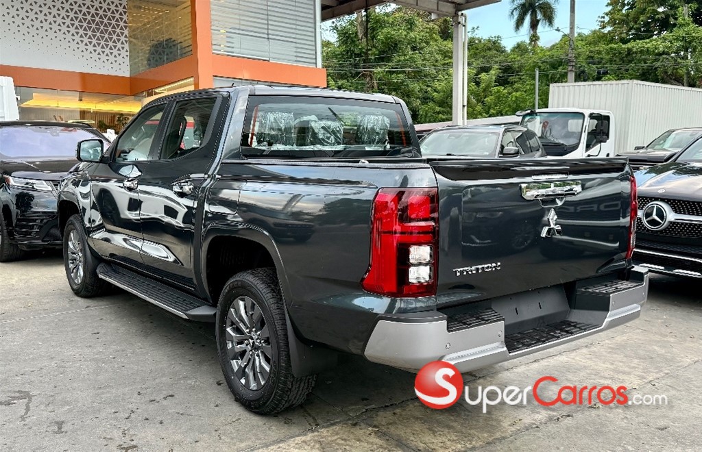2025 Mitsubishi Motors L 200 — foto 6 / 11