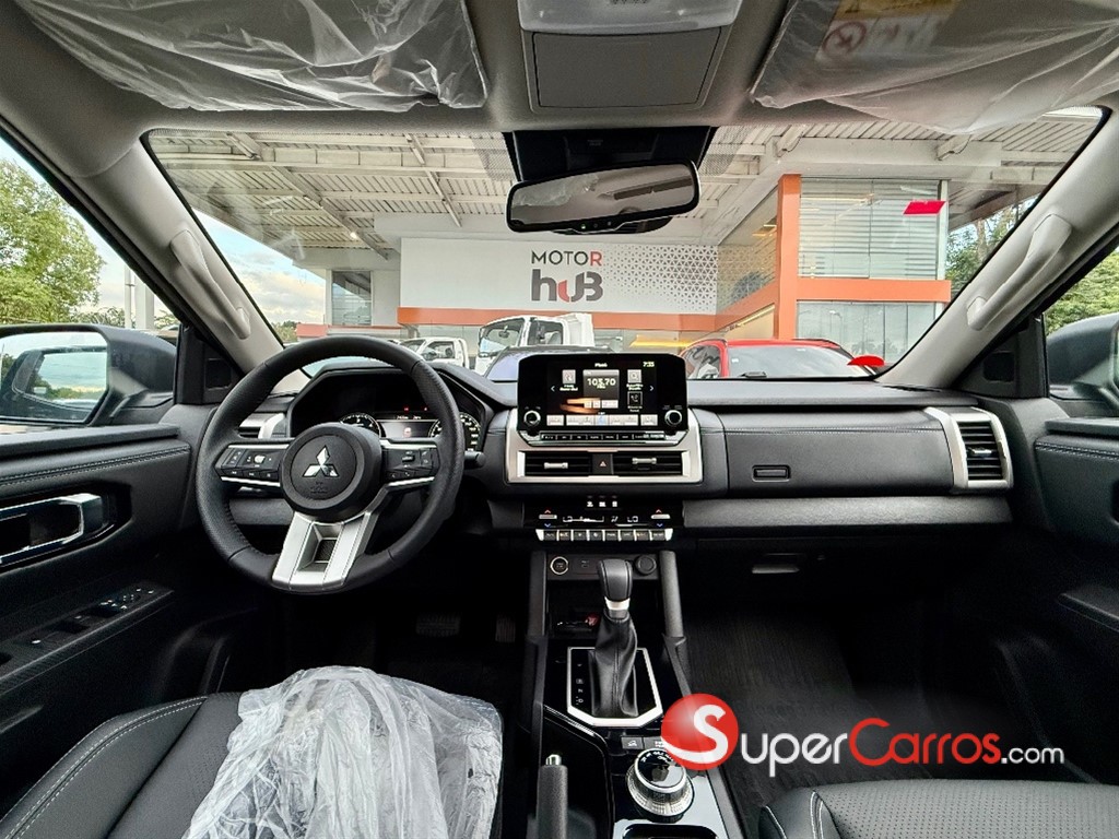 2025 Mitsubishi Motors L 200 — foto 8 / 11