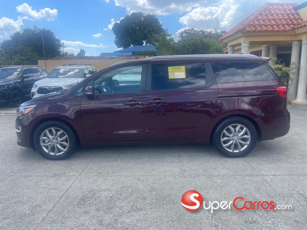 2020 Kia Sedona EX — foto 3 / 12