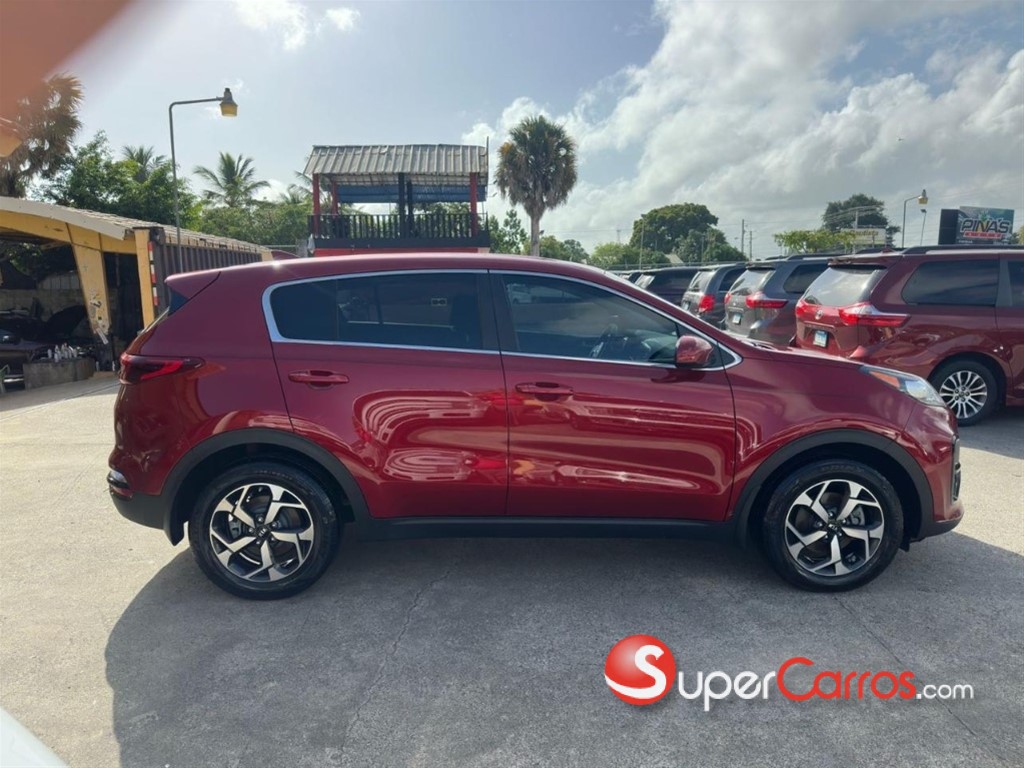 2020 Kia Sportage LX — foto 6 / 12
