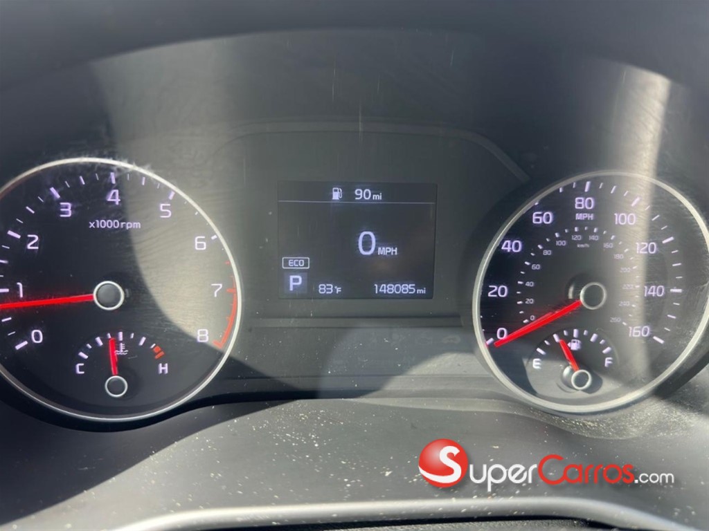 2020 Kia Sportage LX — foto 8 / 12
