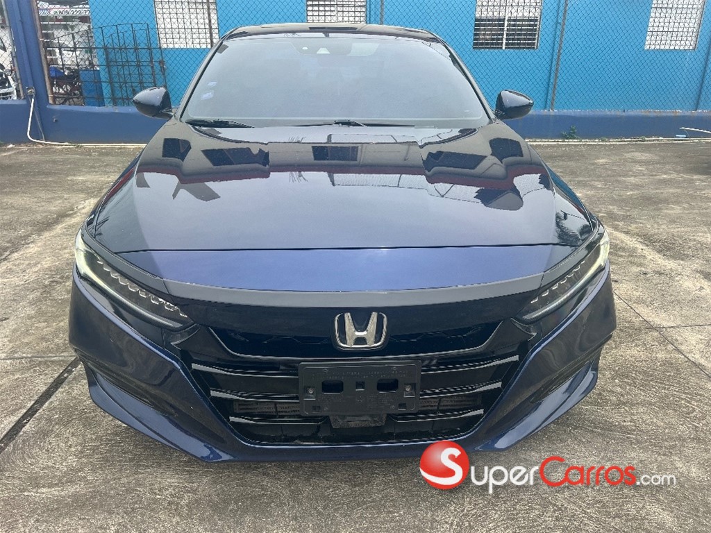 2018 Honda Accord Touring 2.0T — foto 2 / 8