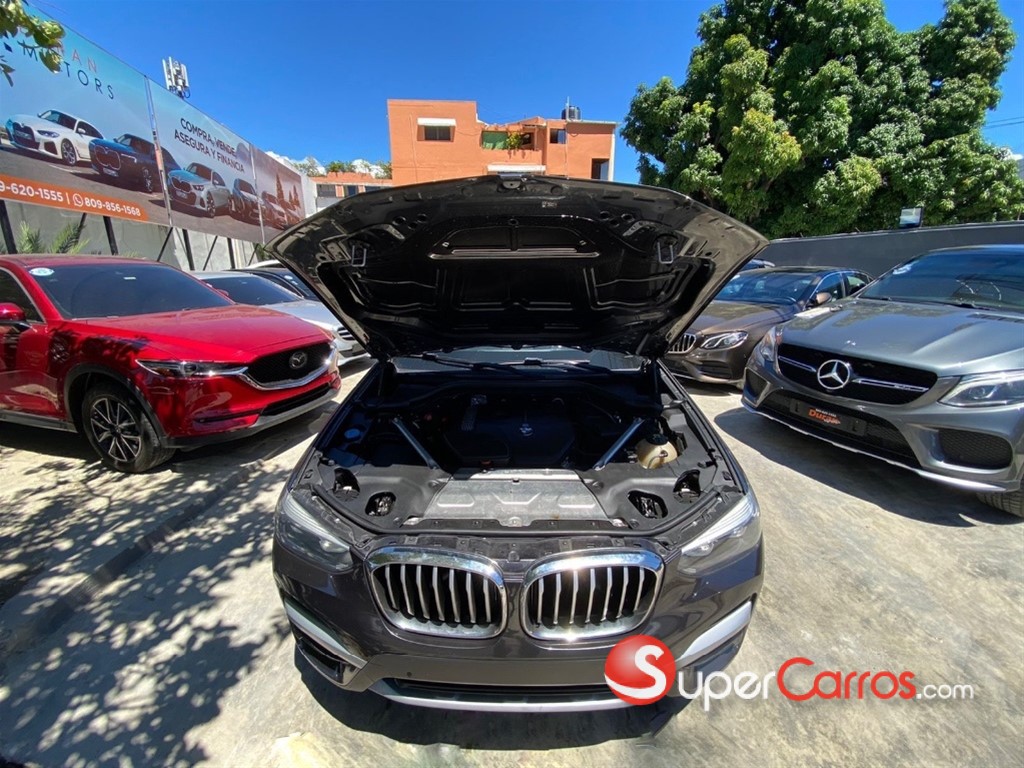 2019 BMW X 3 SDrive 30i — foto 8 / 10