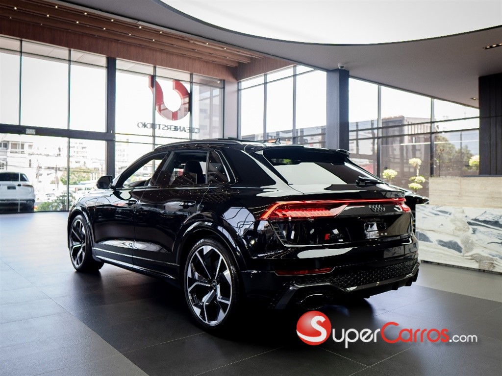 2022 Audi RS Q8 — foto 2 / 12