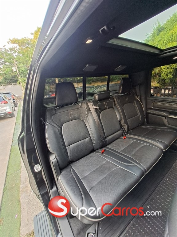 2019 Dodge Ram 1500 Limited — foto 9 / 12