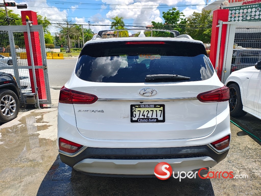 2020 Hyundai Santa Fe SEL — foto 9 / 11