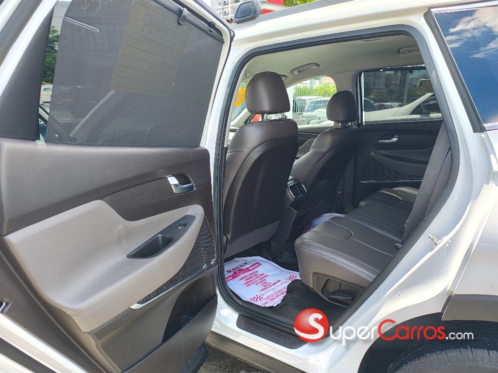 2020 Hyundai Santa Fe SEL — foto 10 / 11