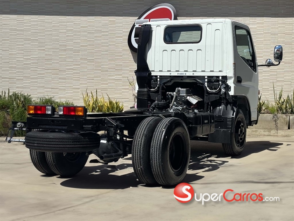 2024 Mitsubishi Motors Canter Cama 10 pies — foto 9 / 9