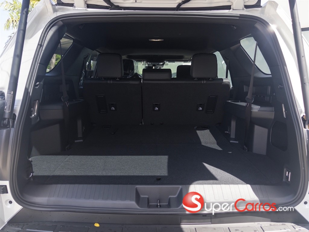 2026 Toyota 4 Runner Limited — foto 8 / 10