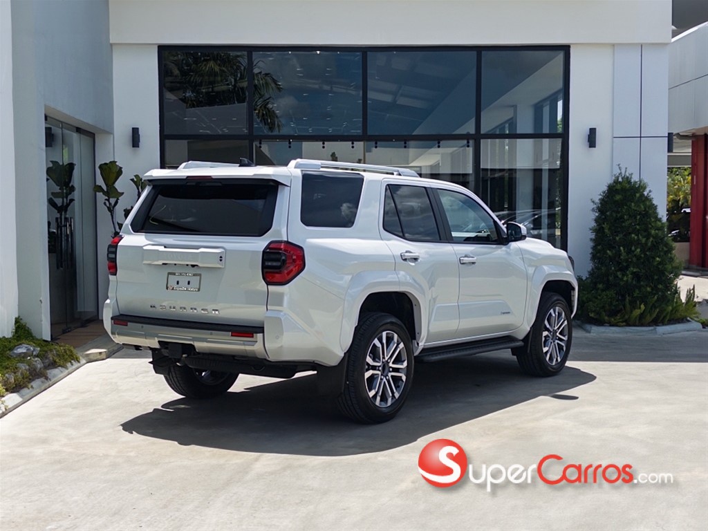 2026 Toyota 4 Runner Limited — foto 10 / 10