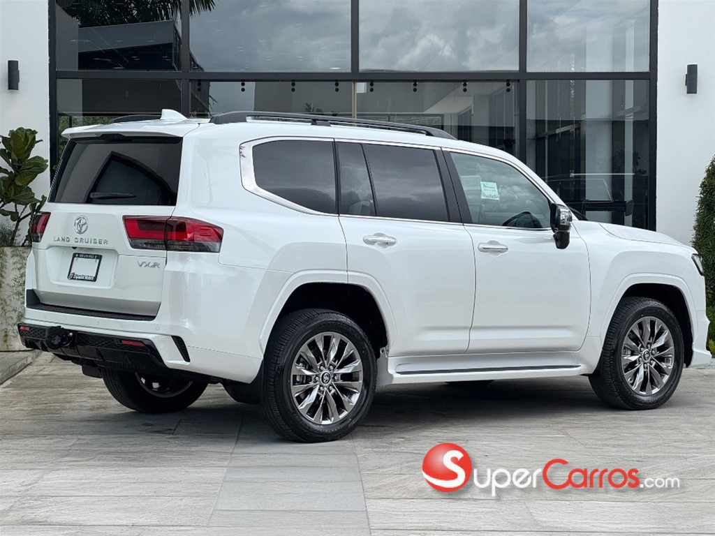 2026 Toyota Land Cruiser 300 VX-R — foto 2 / 8