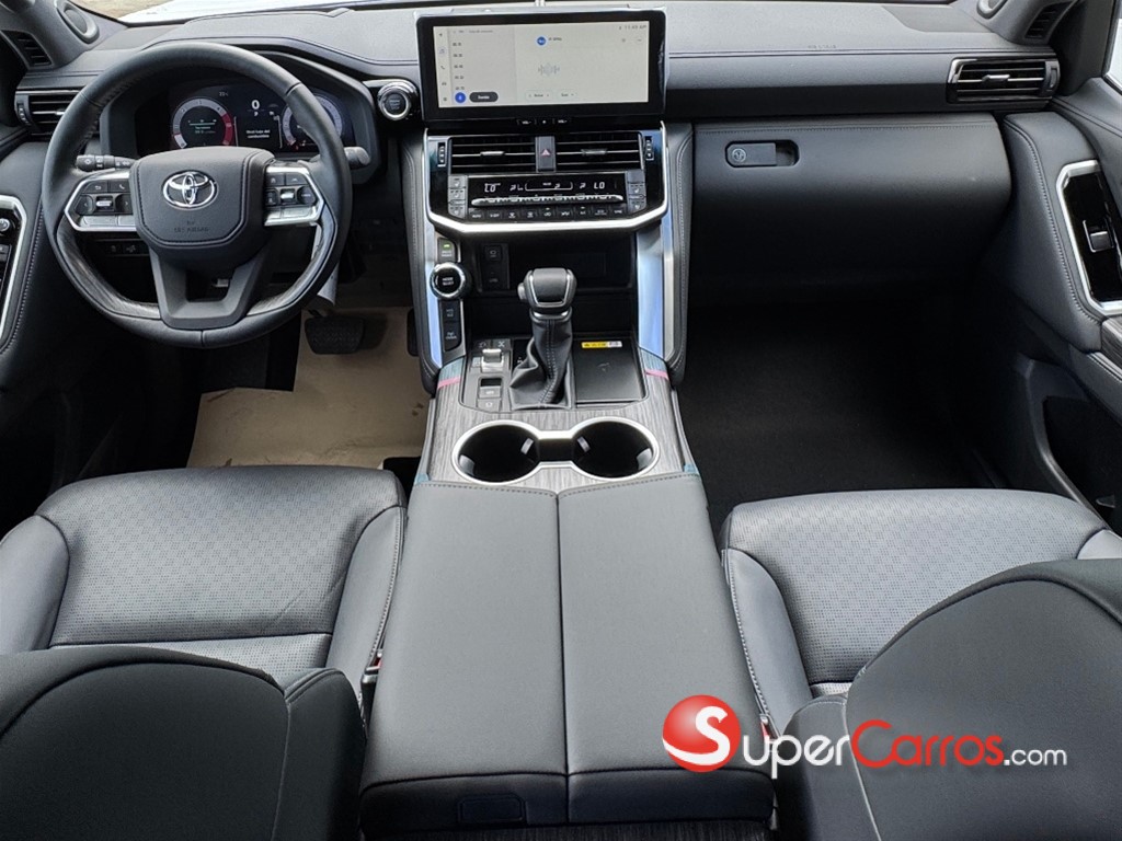 2026 Toyota Land Cruiser 300 VX-R — foto 5 / 8