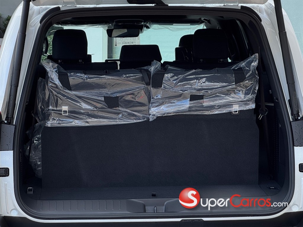 2026 Toyota Land Cruiser 300 VX-R — foto 7 / 8