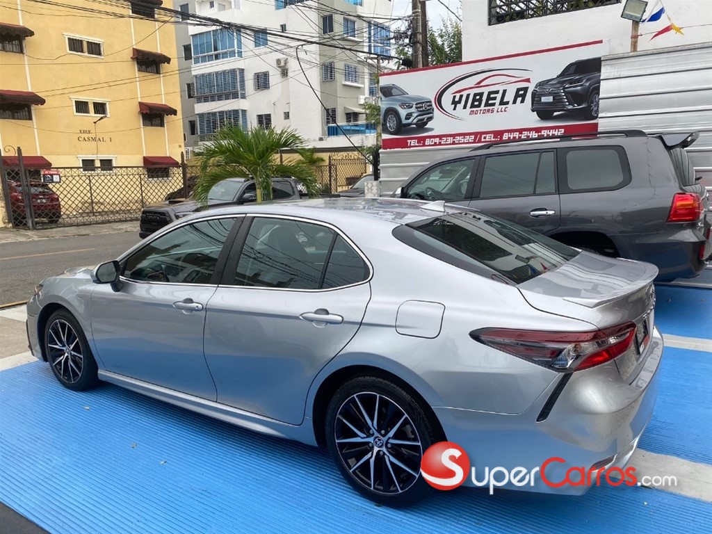 2022 Toyota Camry SE — foto 4 / 12