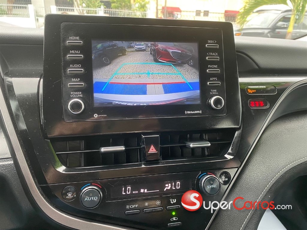 2022 Toyota Camry SE — foto 10 / 12
