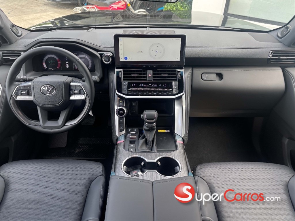 2026 Toyota Land Cruiser 300 VX-R — foto 6 / 10