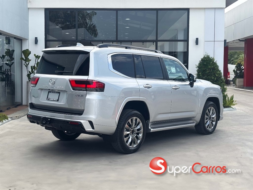 2025 Toyota Land Cruiser 300 VX-R — foto 10 / 10
