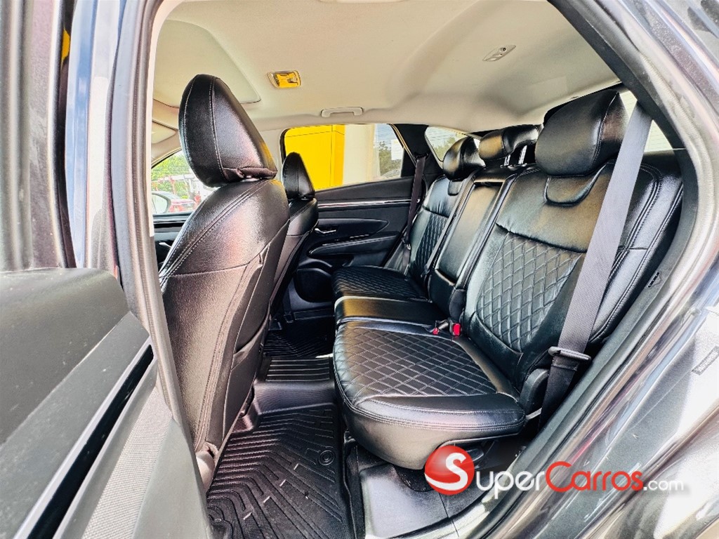 2022 Hyundai Tucson SEL Plus — foto 7 / 12