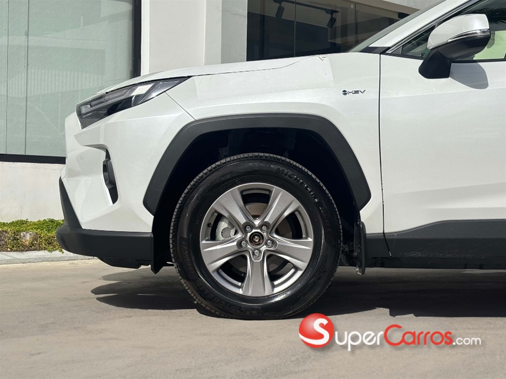 2025 Toyota RAV4 Hibrid — foto 2 / 8