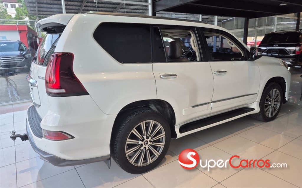 2014 Lexus GX 460 — foto 8 / 12