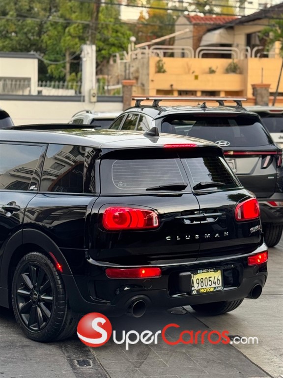 2017 Mini Cooper Clubman S — foto 10 / 12
