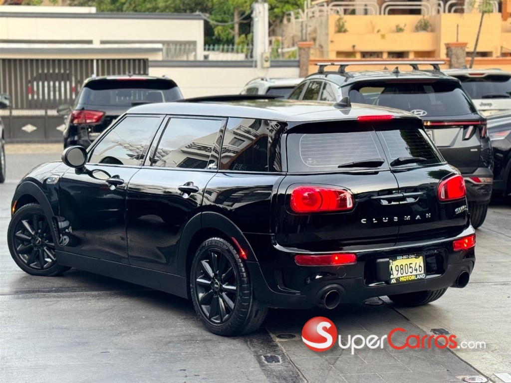 2017 Mini Cooper Clubman S — foto 11 / 12