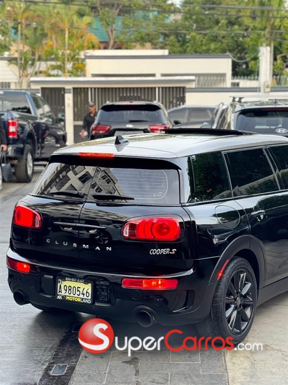 2017 Mini Cooper Clubman S — foto 12 / 12
