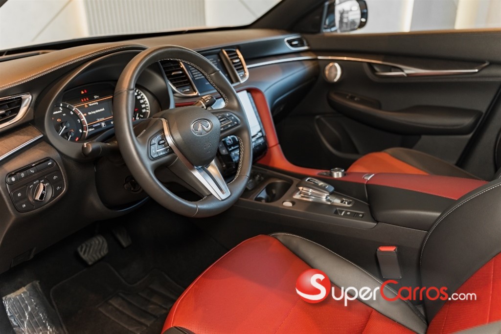 2025 Infiniti QX-55 Sensory AWD — foto 6 / 10