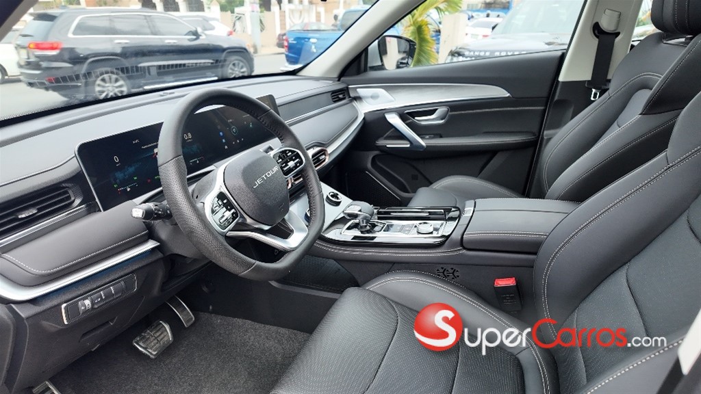 2027 Jetour X70 PLUS — foto 7 / 12