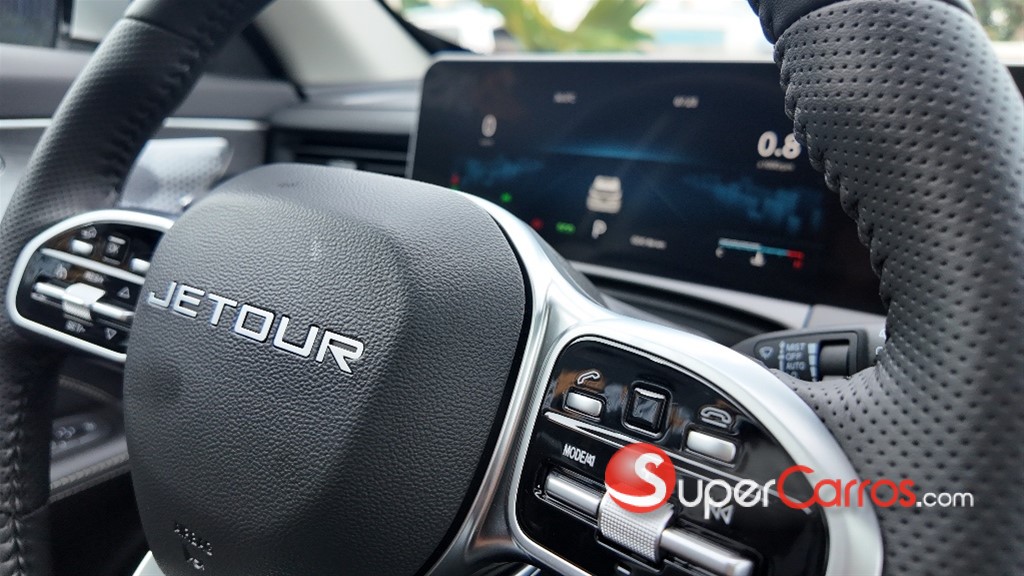 2027 Jetour X70 PLUS — foto 10 / 12